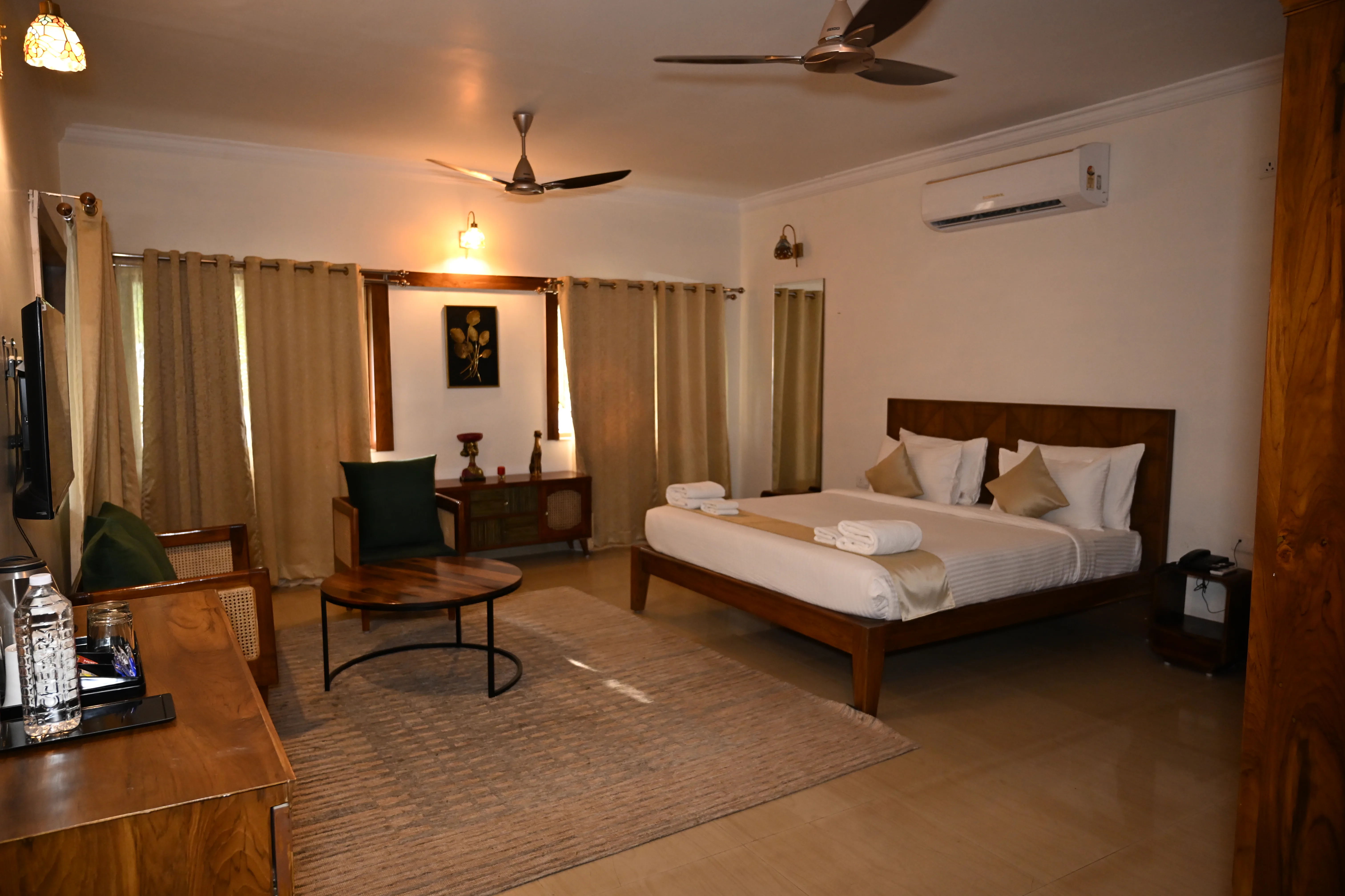 Portuguese Duplex Cottage Suite